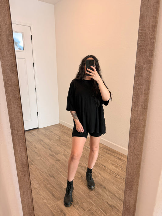 DAYDREAMER BIKER SHORT SET