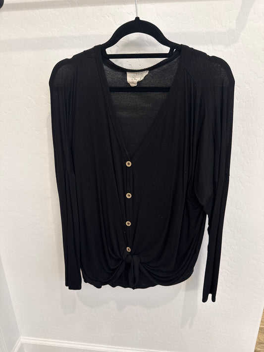 OVERSIZED BLACK TIE FRONT LONG SLEEVE