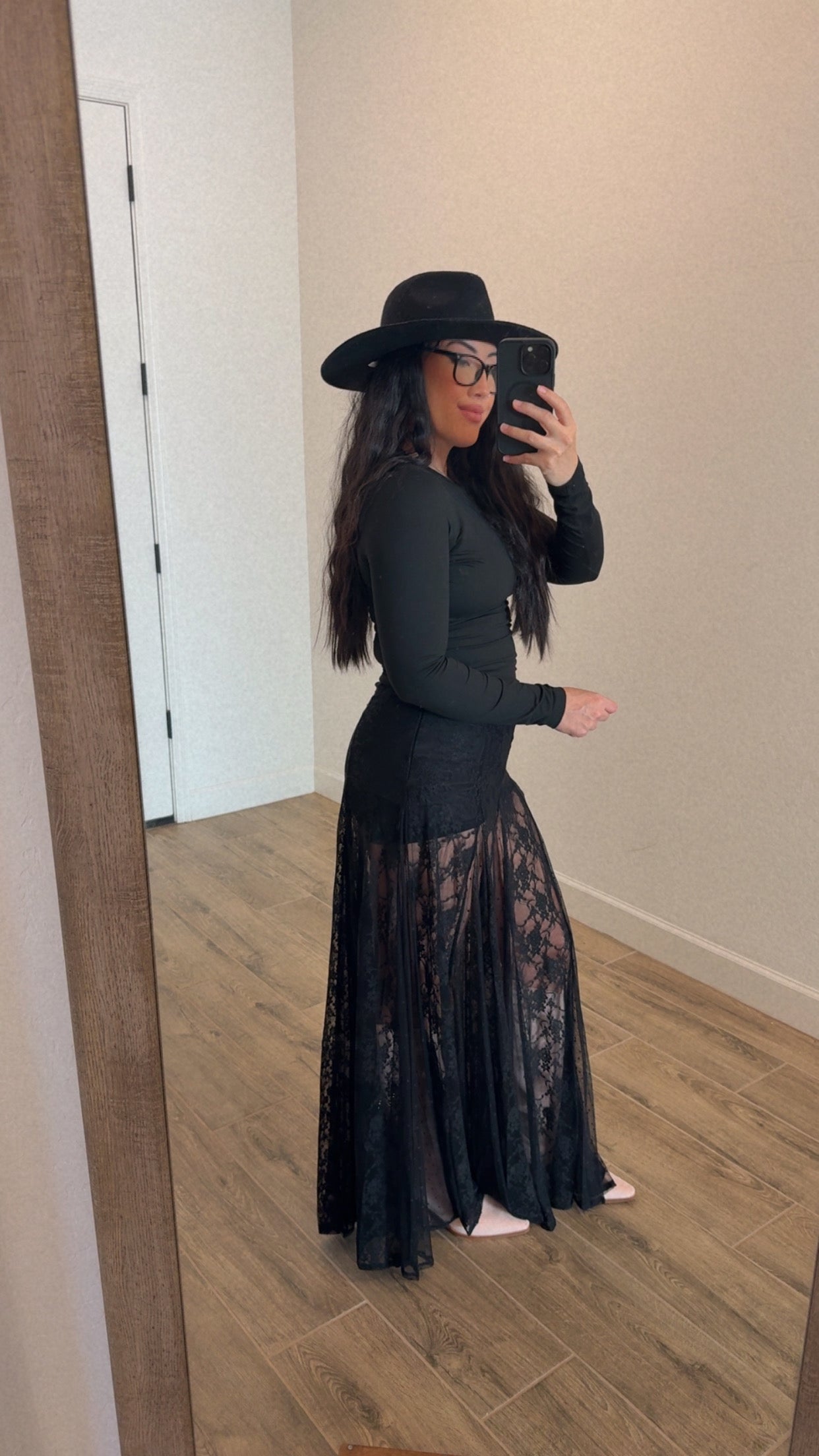 STARDUST LACE MAXI SKIRT